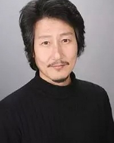 中村彰男