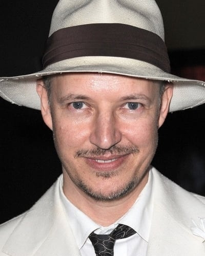 Tom Six