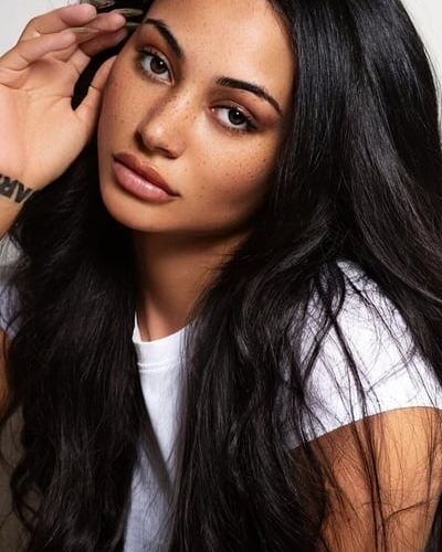 Tamera Kissen