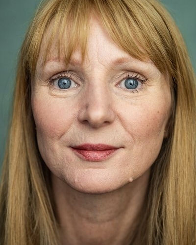 Joanne Dakin