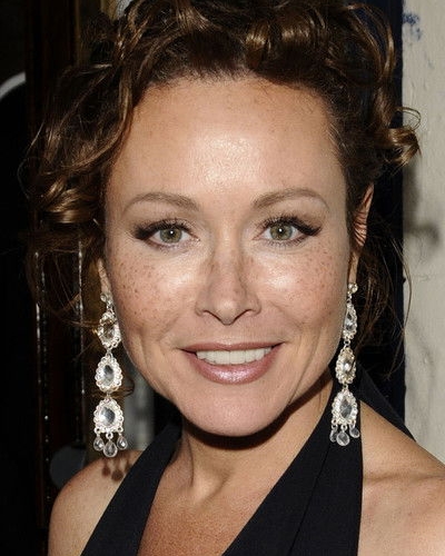 Amanda Mealing