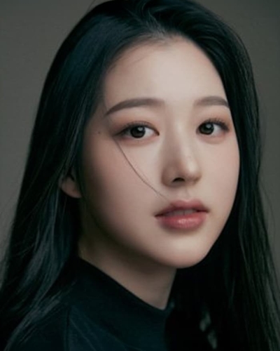 장다아