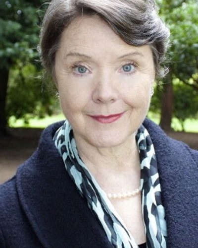 Ellen McLain
