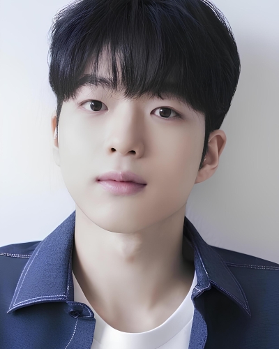 차강윤