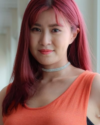 Elizabeth Tan