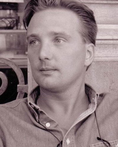 Derek Lyons