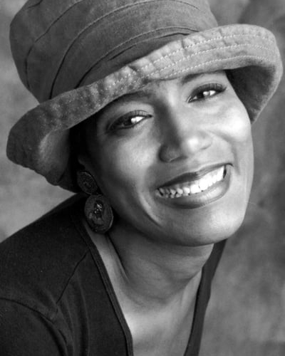 Nancy Giles