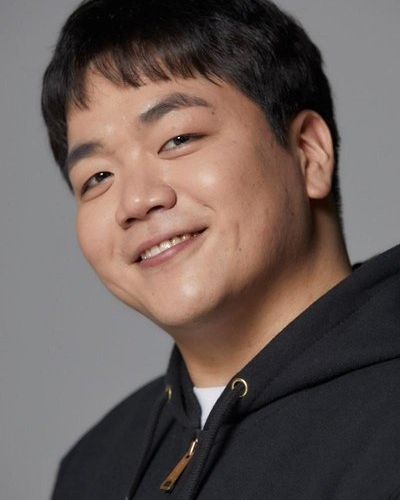 박강섭