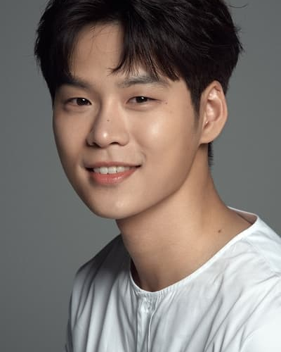 Yoon Ji-on