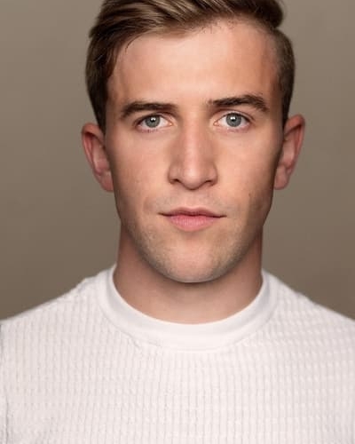 Callum Scott Howells