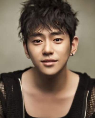 안용준