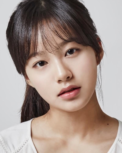 Park You-na
