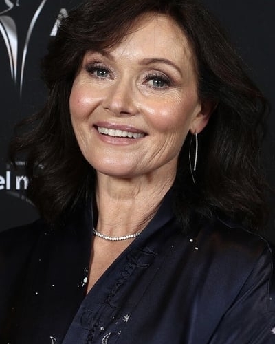 Essie Davis