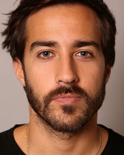 Nicolás Francella