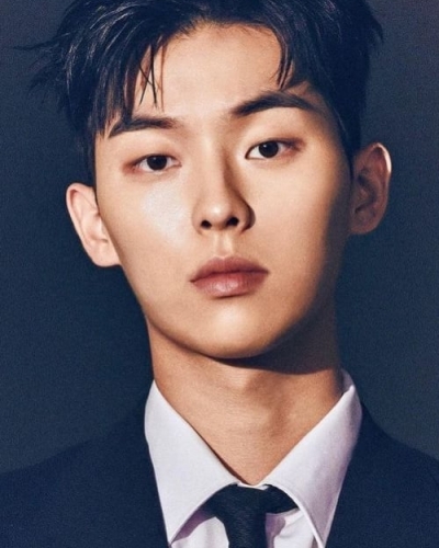 최현욱