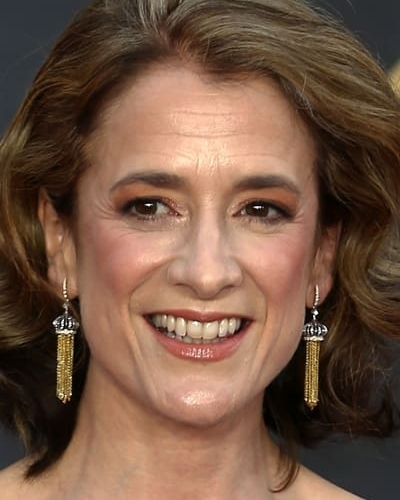 Raquel Cassidy