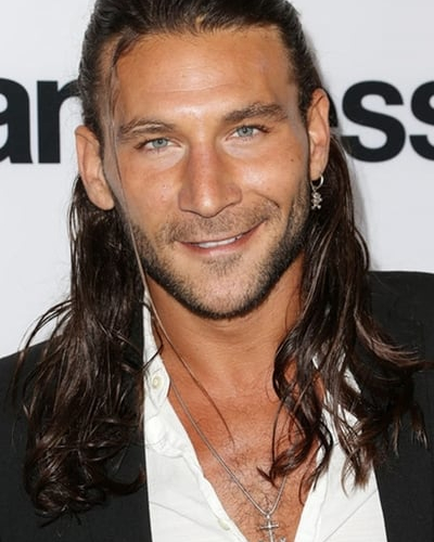 Zach McGowan