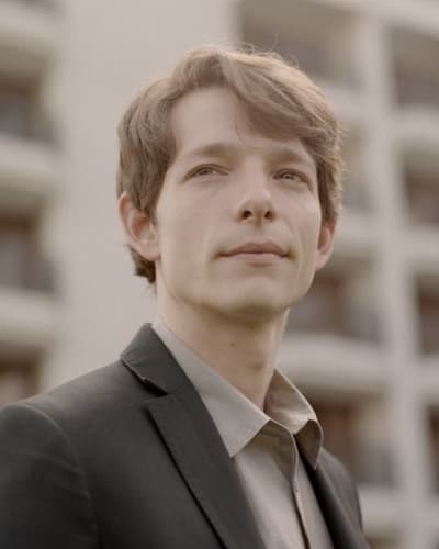 Mike Faist