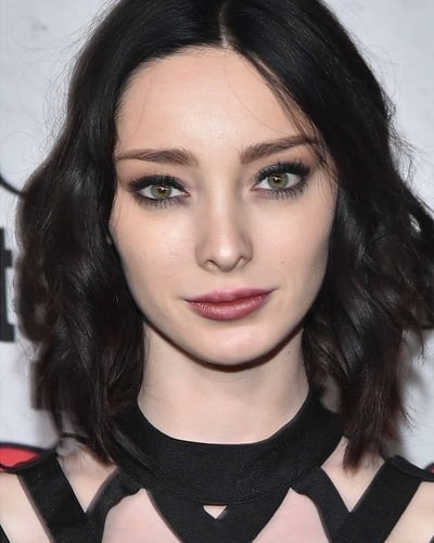 Emma Dumont