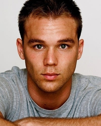 Lincoln Lewis