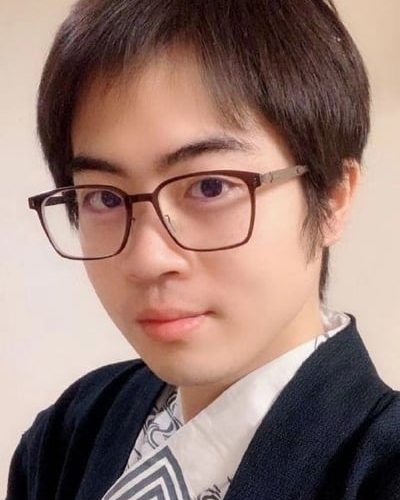 Tianxiang Yang