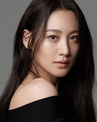 수현