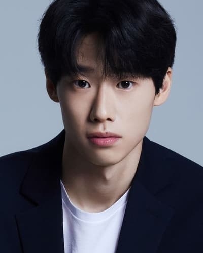 Kim Min