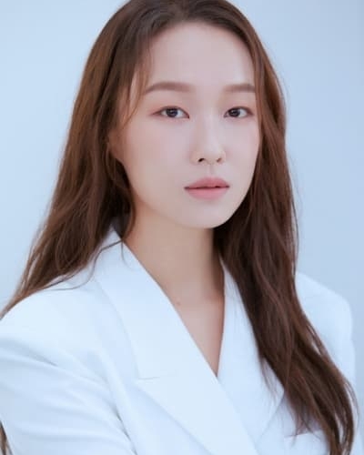 Shim Young-eun