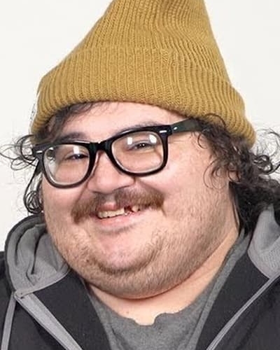 Zach Holmes