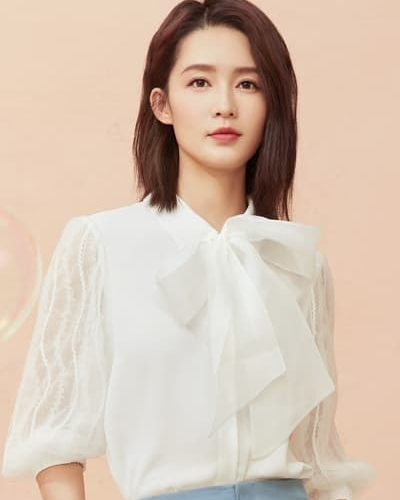 Li Qin