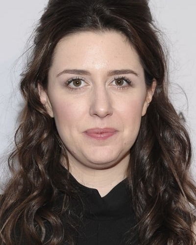 Zoë Worth