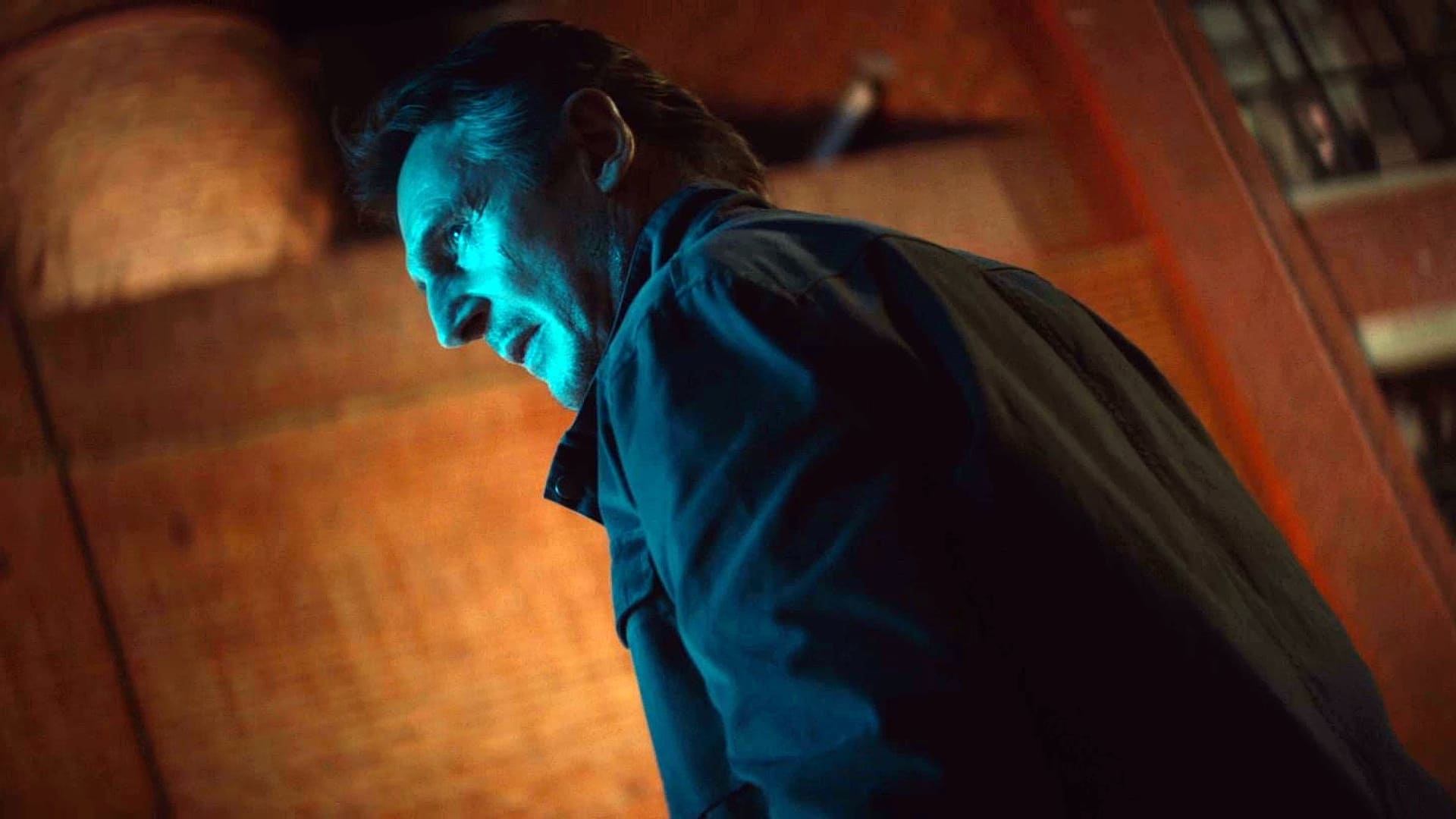 دانلود فیلم صاعقه سیاه Blacklight 2022